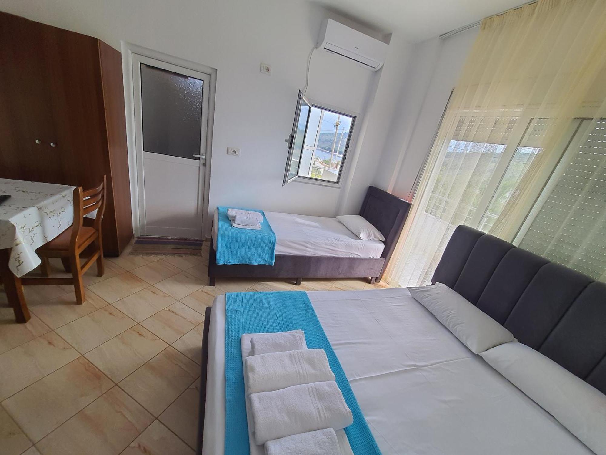 Vila Albi Εξαμίλιο Εξωτερικό φωτογραφία