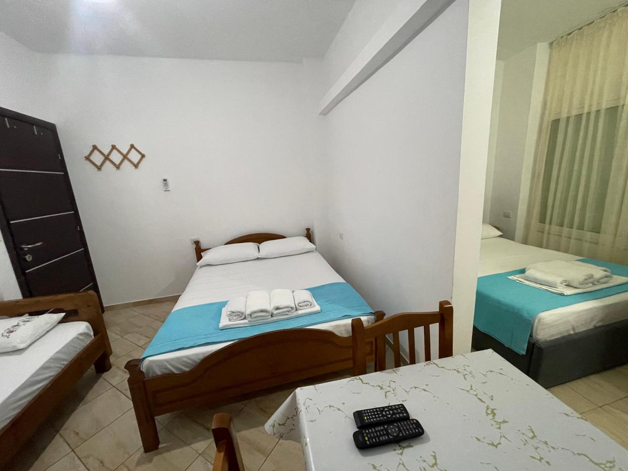 Vila Albi Εξαμίλιο Εξωτερικό φωτογραφία