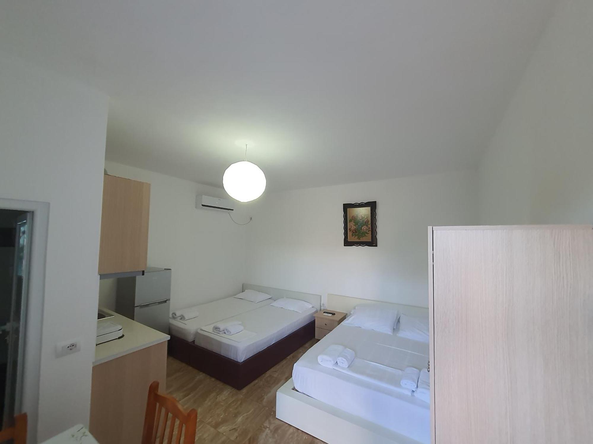 Vila Albi Εξαμίλιο Εξωτερικό φωτογραφία